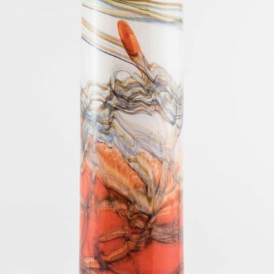 Vase droit en verre orange et blanc
